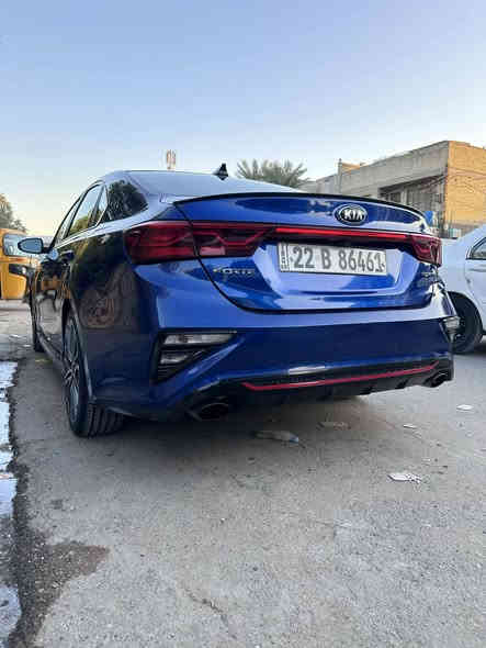 لسلام عليكم  
كيا فورتي kia forte 2021 GT 
فول مواصفات  (عدا السلايت ) 
السياره رقم اربيل الجديد تحويل او وكاله للمشتري 
 حادث البنيد مبدل فقط الباقي ليبل واحد
وبيه بارد بسيطه بالباب جانب سايق 
خشم قماره بارد بسيط 
السياره ماشية 60 mi
مواصفات  
مكينة 1600 تيربو  ورياضي 🚀
كير اوتوماتيك دبل كلج الماني (DCT) 
بصمة تشغيل مع بصمة ابواب  
صندوق ذكي بصمة فتج تلقائي عند الاقتراب 
نظام الشاحن الاسلكي للموبايل 
كشنات جلد ومخمل مع وشم جي تي 
دوسات جانبية رياضي شركة  
دبل كزوز مع صوت رياضي جميل  
رادار امامي مع  تحديد المسار  
رادارات جانبية النقطة العمياء  
رادارات خلفية للتنبية عند الرجوع  
نظام القيادة القيادة الذكية 
 قطعتين تبريد في السيارة جهة السايق ول نفر وجهة خلفية  
نظام الوقوف الذاتي عند الاقتراب من مركبة  
3 انظمة قيادة ( ايكو .. سمارت.. سبورت) 
  مع لدات خلفية بك لايت 🤍 
ويل كب حجم ١٨ رياضي 🤍 
ستيرن رياضي حرف (D) 
شاشة كبيره
شاشة لعرض العطلات وقياس ضغط الاطارات  
السعررر 135
مكان السيارة /بغداد البلديات
الاستفسار 🔝🔝💣💣
موجود واتساب 
 
***********

🦅🦅🦅🦅
