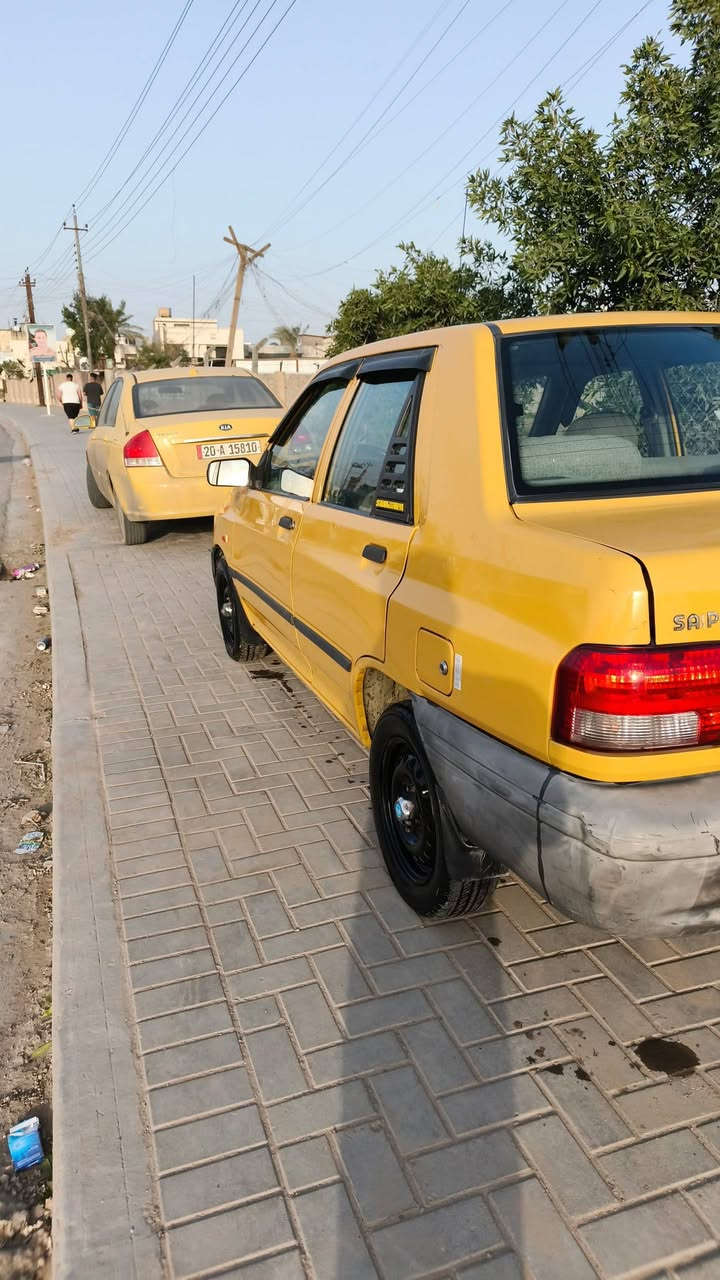 السلام عليكم 
سايبا موديل ٢٠١٥ باسمي هيئة غرامة مصفرة 
كير محرك خير من الله كشر نظيف وخير من الله كدلمك 
رقم انكليزي بغداد 
سنوية لغاية ٢٠٢٨ 
السعر المطلوب ٣٨ ورقة 
مكان السيارة بغدلد المعالف 
للتواصل 
***********
