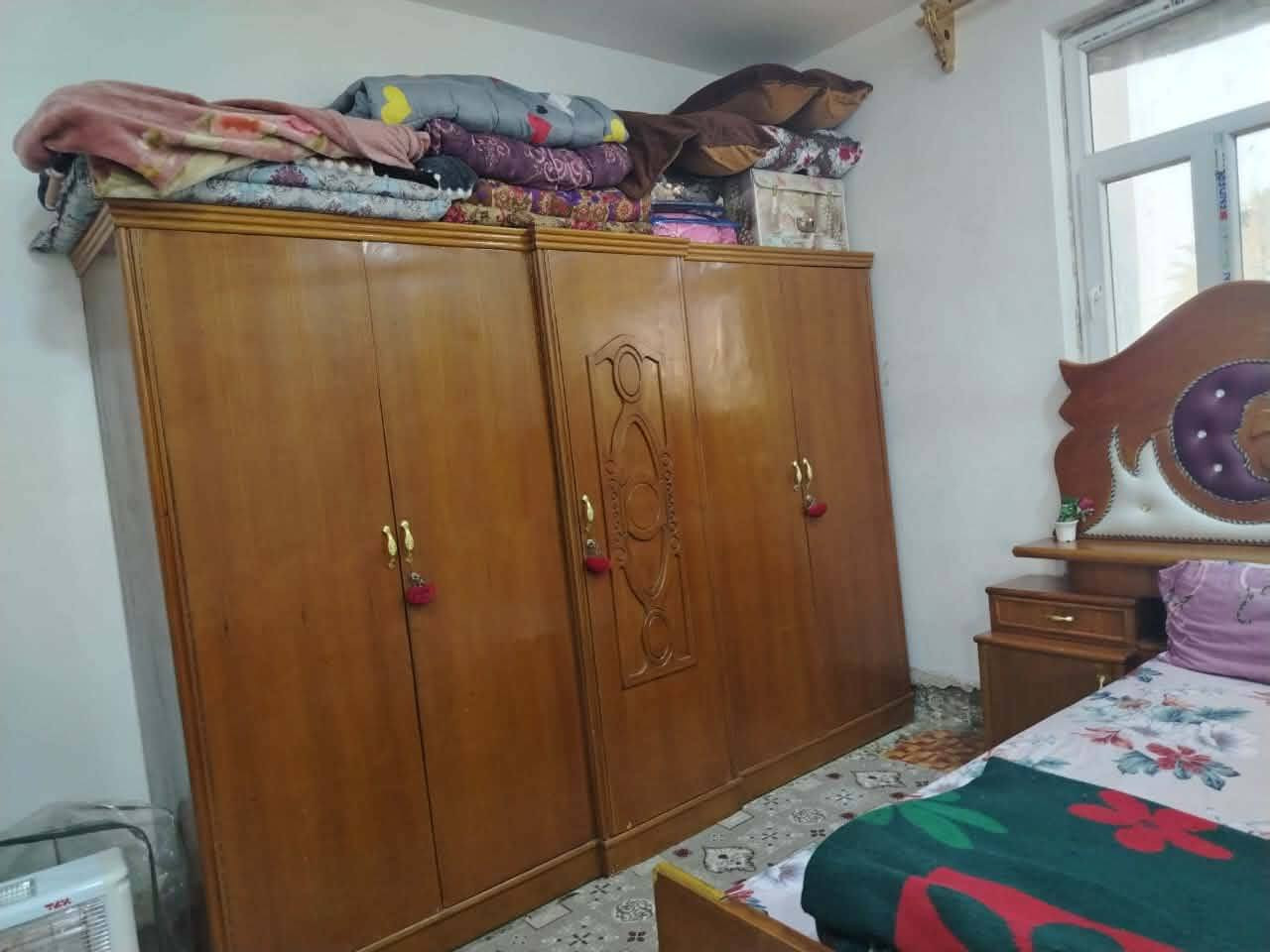 مكلف بلنشر غرفه تسكام نجاره صاج داخل وخارج ظهر جرجوبه 650وبيه مجال مكانه حله  نادر للاستفسار الاتصال ***********
