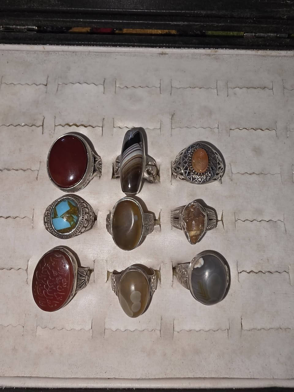 للبيع حجراوبال +محابس شلع مكاني بغداد العبيدي للتواصل واتساب ***********
