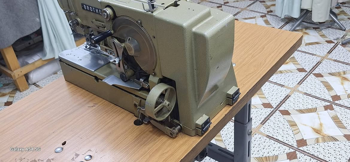 سيت مكائن دكم 
المكان فلوجة سوق الحميدية/
خياطة الحميدية
***********
***********
***********
حامد
