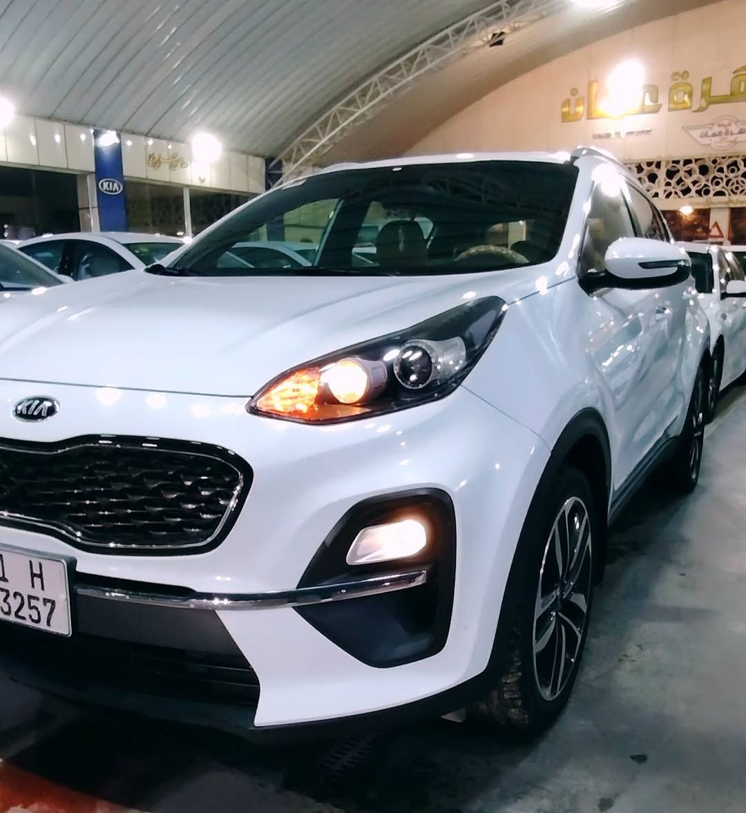 من رخصت أدمن المحترم 
كيا سبورتج 2021 
(خليجي) 
محرك: 2000 دوش 
عداد  :63 ألف  
رقم بغداد تحويل مباشر 

مواصفات 
1_شاشه 
2_كامره خلفية 
3_شاشه اعطال 
4_قطعتين تبريد 
5_فول حساسات
6- نفكيشن خرائط
7_نقط عمياء 
8_اشاير مري 
9_تحكم وضعيات قيادة 
10_ويل كب بلاد
11_كشافات اماميه 
12_داخل لونين 
13_فول تحكم ستيرن
السعر ٢١٨  بيع أو مراوس حسب القناعه مكان السياره في بابل
***********
