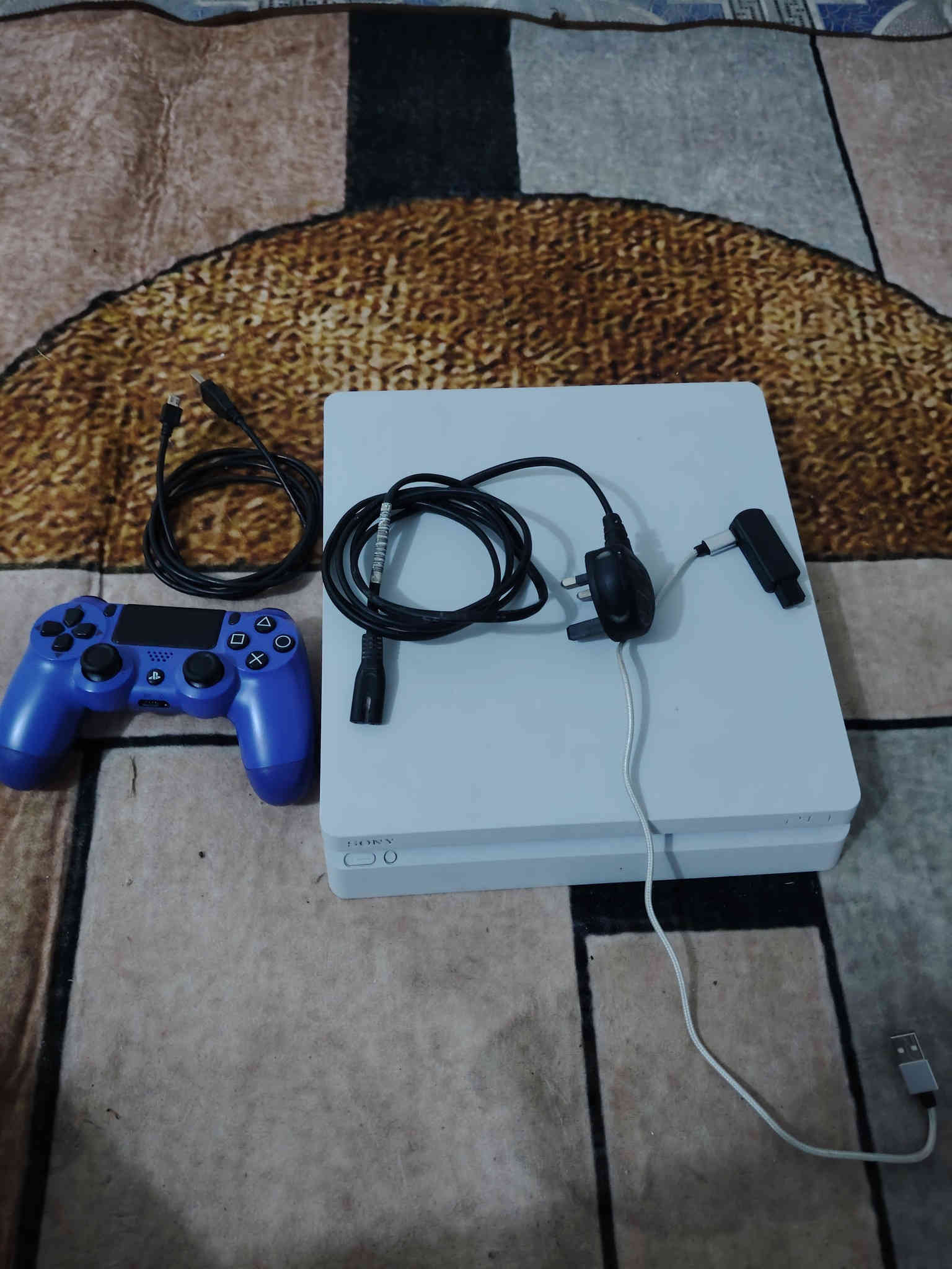 بلي فور للبيع نضيف نضافه 100 ٪
مهكر اصدار 11 بي 5 العاب قويات فيفا 26 كلفيودي ولعاب بعد قويات وبي برنامج تنزيل العاب اي لعبه بالك تنزل جهاز نضيف وما مفتوح لوك ستيكر ذاكره 500 كامل ملحقات جوستك اصلي عنواني بصرهر5ميل رقمي ***********
