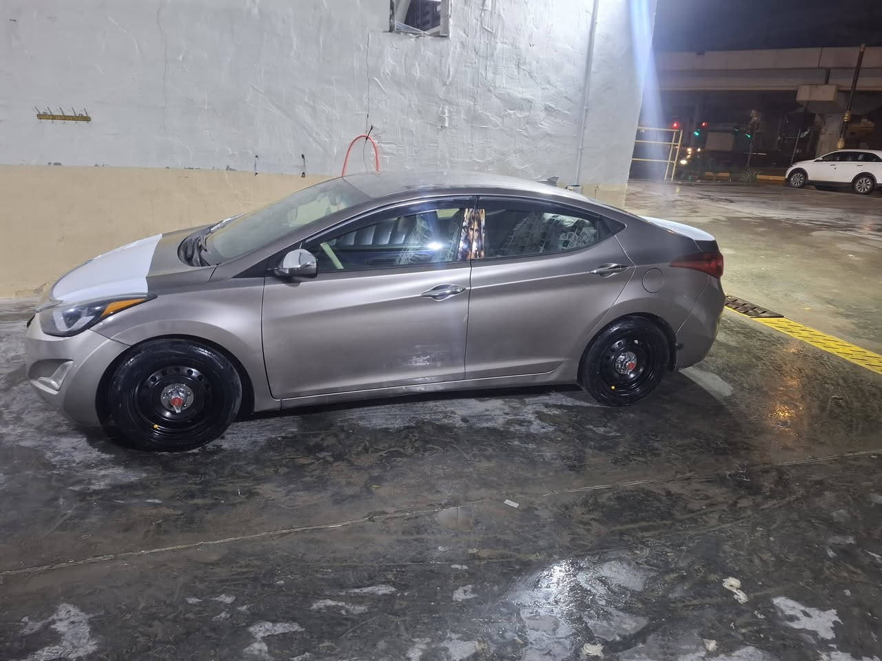 النترا الموديل ٢٠١٣ امريكي
مكينة كير مكفولات فقط ٣ قطع 
رقم بغداد 
السعرا الاتصال لطفآ على رقم الهاتف ادناة 
رقم الهاتف/***********
