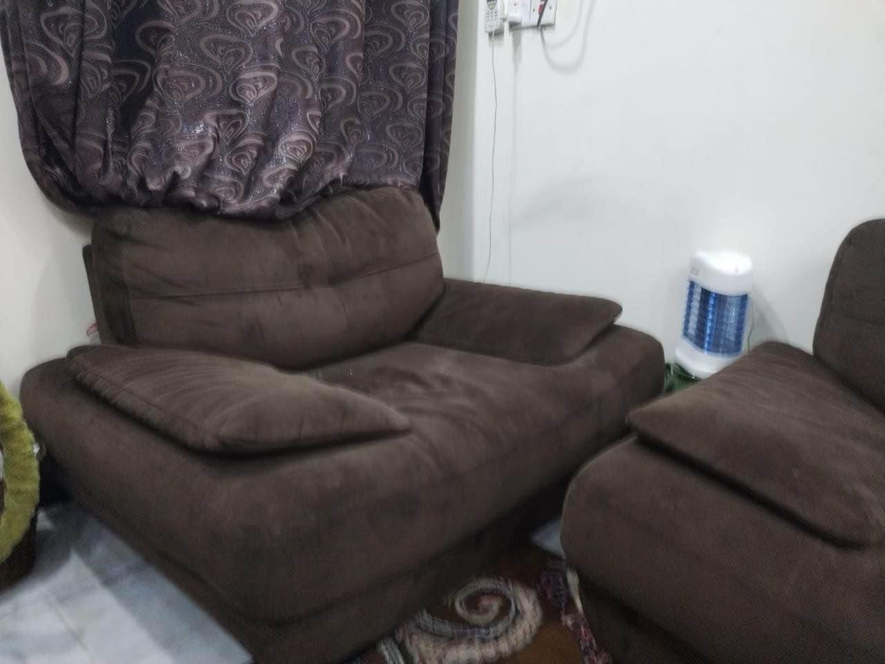 طقم جلوس مكون من ٧ مقاعد بغداد, العراق


**إذا كنت صاحب هذا الإعلان وتريد حذفه لأي سبب، رجاءا أرسل رسالة إلى الدعم الفني**