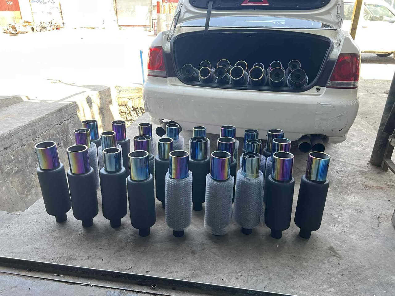 سەلانسەی سپۆرت شاهینا مەلیکە ماجێستا شتی راقی و جوان و سەوت خۆش بە دلی خۆت کاتمی ئەکەیتوو بەدلی خۆت سەوتی بەرز دەکەی هەر کەس ویستی نامەم بۆ بنێرێ لەخزمەتیام گەیاندنیش هەیە
***********
