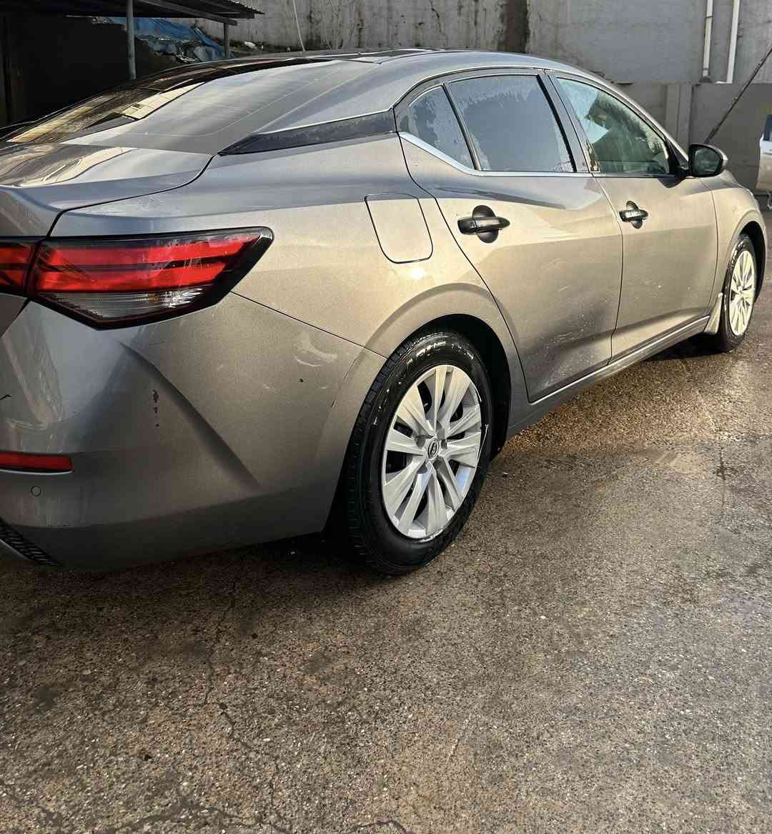 Nissan Sentra
2024.  S
اللون نفطي
بدون لوحات تترقم شمالي 
بدون صبغ ١٠٠/١٠٠
بدون ايرباك ١٠٠/١٠٠
مكان السيارة دهوك عقرة
السعر 130
رقم موبايل ***********
