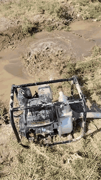 حفر الآبار وتعبيرات الشوارع *********** وحفر المنهولات وحفر الآبار المنزليه مناسب
