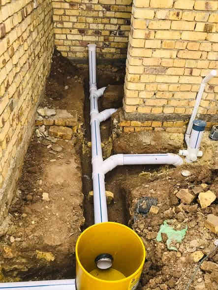 نعمل بجد وبتقنيه عاليه في مجالنا من اعمال السباكه 🛁تأسيس ماء ومجاري نظام البطاريه والاعتيادي حسب رغبت وطلب الزبون  واتساب ‭ ‭*********** الميمونة
