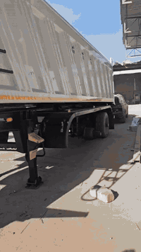 سلام عليكم
عربانه صفر موديل 2026

دنكيرة 16 ثنين رفاع 

ذرعته 30 متر 

جاهزة لشغل بسعر مناسب الاستفسار ع الرقم ***********
