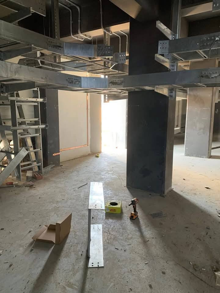 السلام عليكم اخوان اشتغل محطات كهرباء فني العنده او محتاج عامل او فني يراسلني خاص ويدلل مكان بغداد ***********
