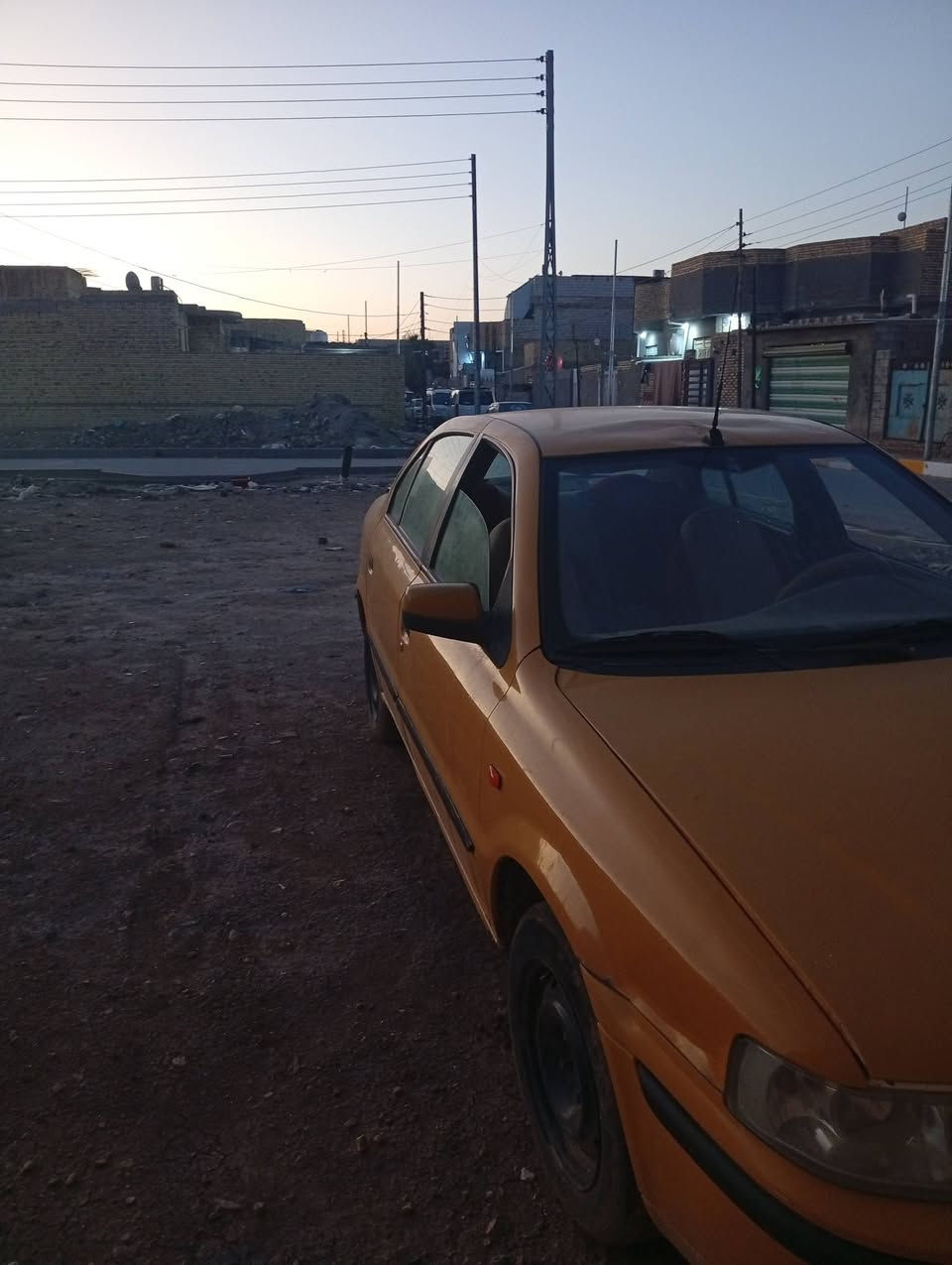 سلام عليكم من رخصه اعضاء الكروب رمضان مبارك علينه وعليكم اخوان سمند للبيع كفاله عامه مكينه كير بدي نقص تخم تاير السياره نضيفه وجهازه مديل 10 رقم الماني صاحبه بالنجف بس اني ما اندله ابيع كوم حديد أتعهد سرقه وعشاير السعر 17 وبيهه مجال الرقم ***********
