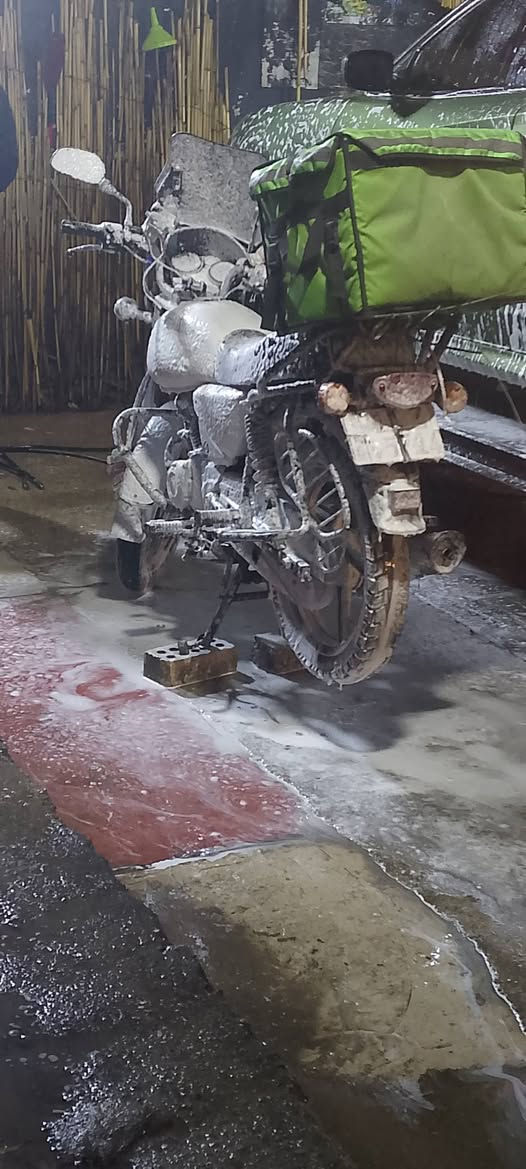 سلام عليكم عندي بوكسر كلاسك اخت الزيرو برغي ما مفتوح بيها مكينه خير من الله تجي  ونشوف بعينك مرقمه بغداد تحويل ثاني يوم موديل 23 رقم بغداد العنوان الرشاد فلكت حي النصر سعر 2مليون رقمي ***********
