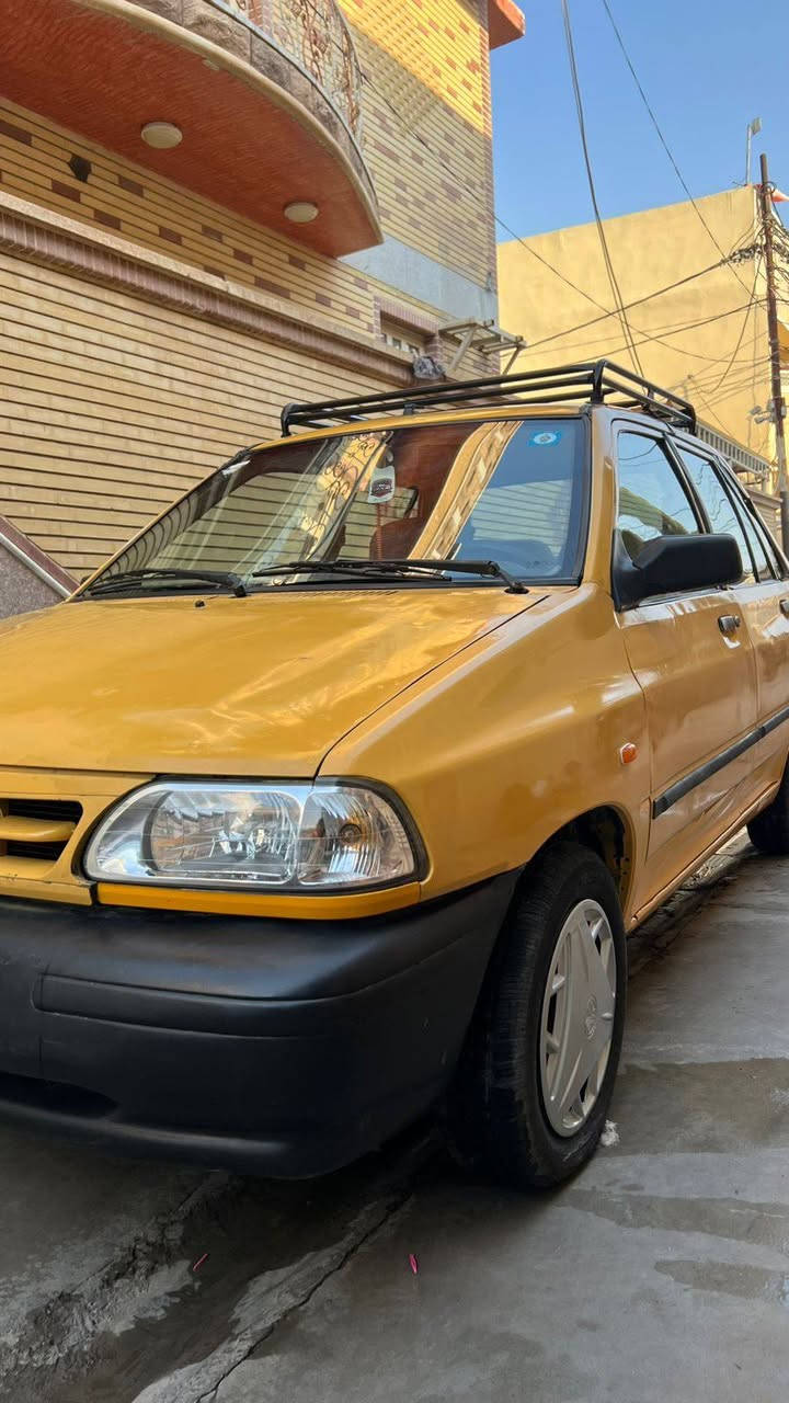 السلام عليكم سايبا 2015 مصبوغه حزام بدون ضرر للجماليه.. تخم تاير جديد باتري جديد... رقم جديد... هزه جديده.. سنويه  رقم بغداد  2030 باسمي... التبريد فقط مكان الفان الحاضن مكسر... كمبريسر غاز مضبوط.... محرك بي شويه خربطة بسب الايسي... مكان السيارة الثعالبة ***********.. السعر ٣٥ وبيه مجال
