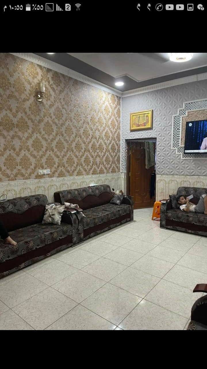 سلام عليكم بيت البيع مساحه 150 قرب دكتور عادل حشوش بيت يتكون من طابقين ***********
