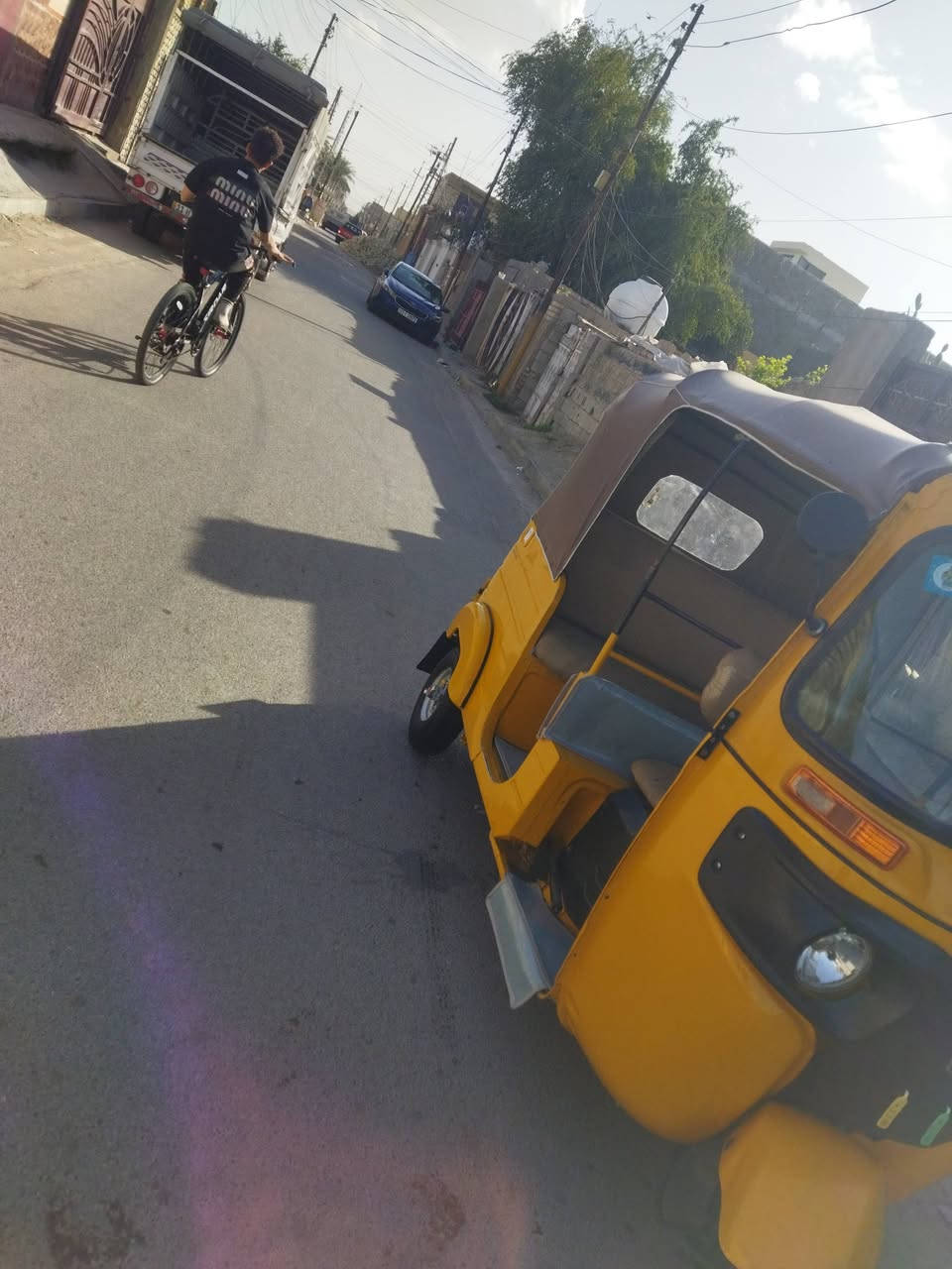 تكتك موديل 19شهر12بيهة رقم بسمي ضربه بصفحه ومعمره ودوس معمره فقط بعد ماكو اي ضربه ومصبوغه فرن درجه اوله مكينه تخبل وتخم تاير جديد مكاني شعب ***********
