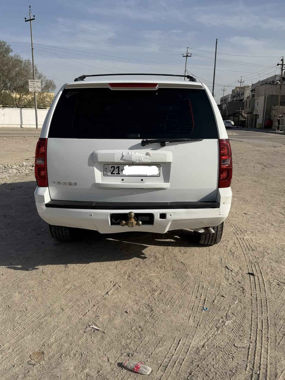 سلام عليكم للبيع تاهوموديل٢٠٠٨خليجي رقم شمالي سليمانيه باسمي هزه وسنويه جديدالسياره جديده وعلى ايدي مكفوله من الضربه والشاصي والعيب الشرعي والخياس نضيفه جداً دواخل جدد بيها صبغ بنيد وجاملغ وباب السايق ملاون فقط بدون ضربه والباقي كفاله من كلشي شرط الفحص وين ميعجبك مكينه وكير واكسل جدد والك فحص للشمال حداديه جديده تخم تاير جديد السياره احلا من الصور وماناقصها برغي السعر١٨٥وبيها توجيب وتقديرللمشتري مكاني بصره 
ملاحضه/فقط اتصال غير متواجد على النت ***********
