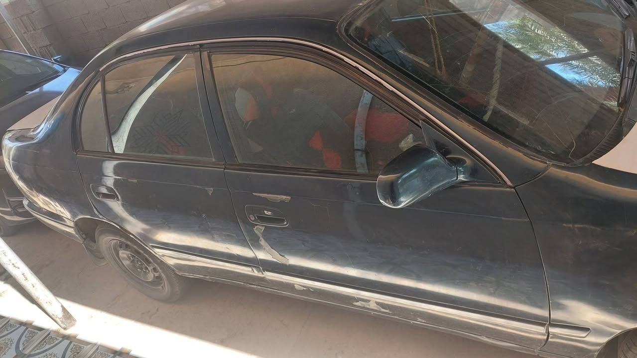 السلام عليكم  سياره كورونا مديل ٩٣ سياره خير من الله   رقم ديالى  سياره جاهزه نقص تبريد كمريسر موجود السعر35 وبيها مجال بسيط مكاني المقداديه الهارونيه قريه العباره خاص او اتصال ***********
