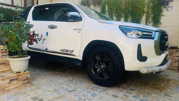 سلام عليكم تيوتا هليوكس موديل 22 محرك 6 سلندر ماشي 108السعر 355 العنوان موصل
مكفوله 
رقم اربيل شرط تحويل 
حساسات امامي و خلفي 
شاخن واير ليس 
كشنات تبريد 
مري شفط 
رقم الهاتف ***********
