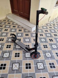 من رخصة المسؤل عن الكروب سكوتر للبيع بغداد المحمودية ناحية الرشيد ٠٧٩٠...