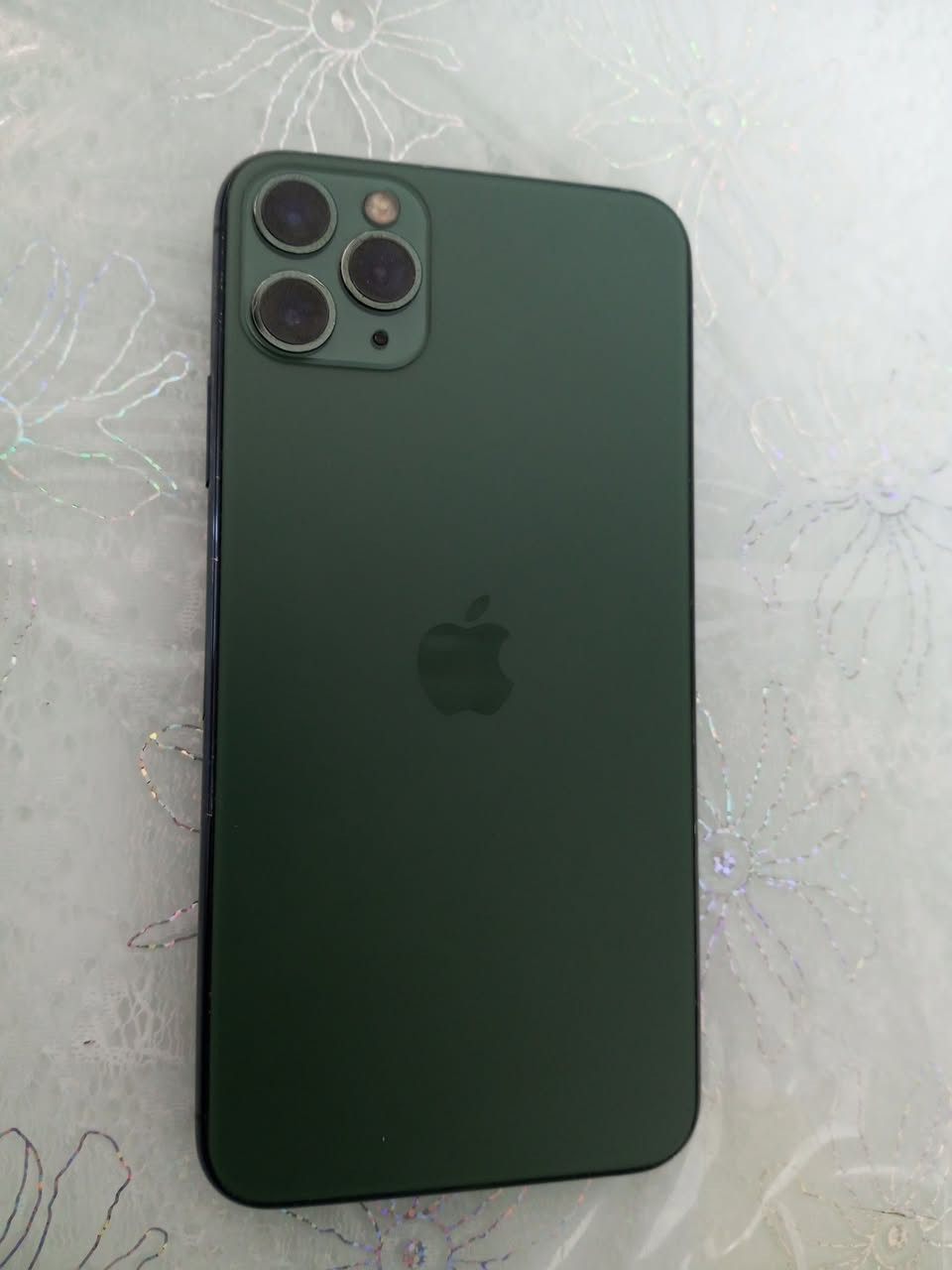 ايفون 11 برو ماكس 
ذاكرة 256 بطارية 100 
يحتاج تبديل شاشة مرات تشتغل مرات لا مابي رمز ولا حساب ايكلود موضح تفاصيل بالفيديو سعر 130 قفل بدون معاملة رجاء


**إذا كنت صاحب هذا الإعلان وتريد حذفه لأي سبب، رجاءا أرسل رسالة إلى الدعم الفني**
