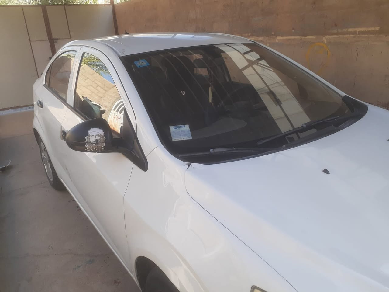 شوفرليت سونك 2012 خليجي 
محرك 1600 
السعر 65 ورقة
جاهزة ما بيها اي نقص 
***********
مكانها الرمادي او عنه
