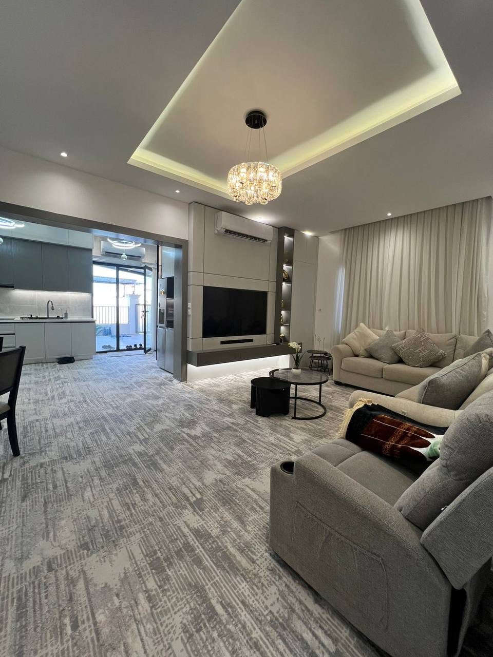 اشتي_فيلج 
بيت للبيع #مؤثث كامل
المساحة 280م ركن 
يتكون 
5 غرف نوم 
استقبال 
مطبخ حار وبارد 
مجموعة صحيات كراج حديقة

📸 السعر والصور متوفرة حصراً على قناتنا الرسمية في التليكرام
🔗 https://t.me/erbilkurdistanaqarat121

📞 اتصال أو واتساب:
0773-215-4111
0750-818-6447

⬅️ الأسعار والصور داخل القناة… لا تفوّت الفرصة
🏘️ تابعنا الآن وشوف أحدث العقارات يومياً

#اربيل #عقارات #عقارات_للبيع #كنجان_ستي_اربيل
#كوردستان_ستي #ماس_هيلز #اشتي_فيلج #زانر_ستي
#اربيل_الجديدة #هيوا_ستي #كلوبال_ستي


**إذا كنت صاحب هذا الإعلان وتريد حذفه لأي سبب، رجاءا أرسل رسالة إلى الدعم الفني**