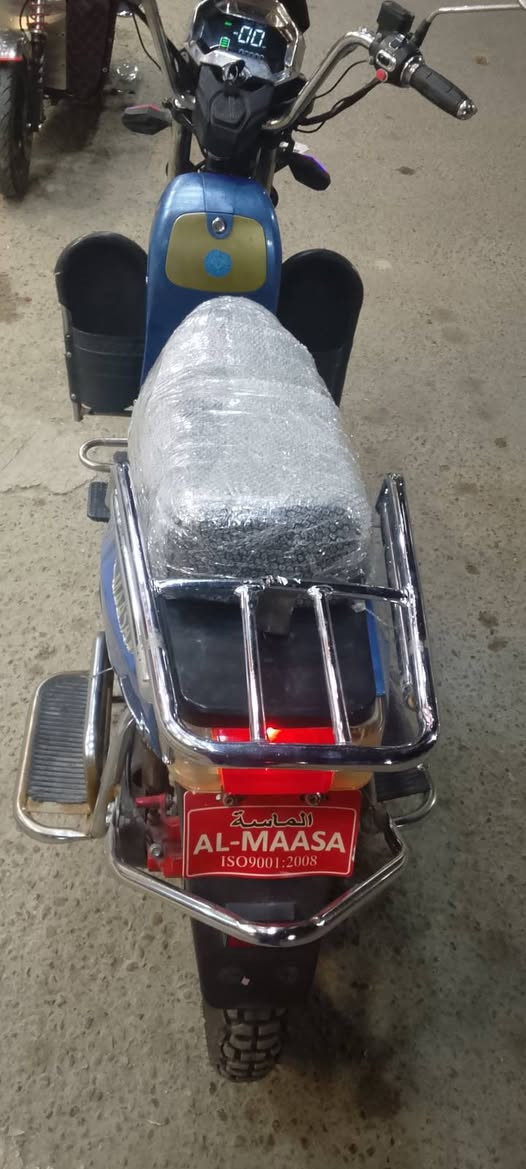 موطور هارلي نوعيه الماسه موديل 2024 نضام 5 بطاريات دبل كبار حجهن 36 امبير جدد لك  كلهن يقرن 10ونص وعل الفحص موطور جاهز من كلشي كهربائيته كله شغال لايت عالي ناصي زنون اشاير هورن كله شغال نضام بك رجوع للخلف نضام 4 كير موطور برغي نقص مابيه السعر 370 وبي مجال للشراي العنوان الفلوجة حي نزال يم الرعاية الاجتماعية *********** واتساب اتصال
