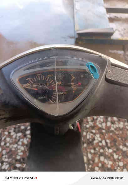 سلام عليكم دراجه ماكس 📍عدله دراجه خير من الله دراجه سالي شهرينه من ماخضه من رمه ونطيك بيه ضمان مفدوحه👀 ماعوب بيه ترجع تراجه ☘️لعنوان بغداد البلديات ***********📞 دراجه كله شغاله لاخر حبايه وعيكم سلام وسعر خاص
