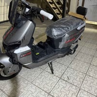 دراجة الملكه ملف 2500 سرعه فعليه 75تمشيك بالشحنه الوحده 50كيلو متر درا...