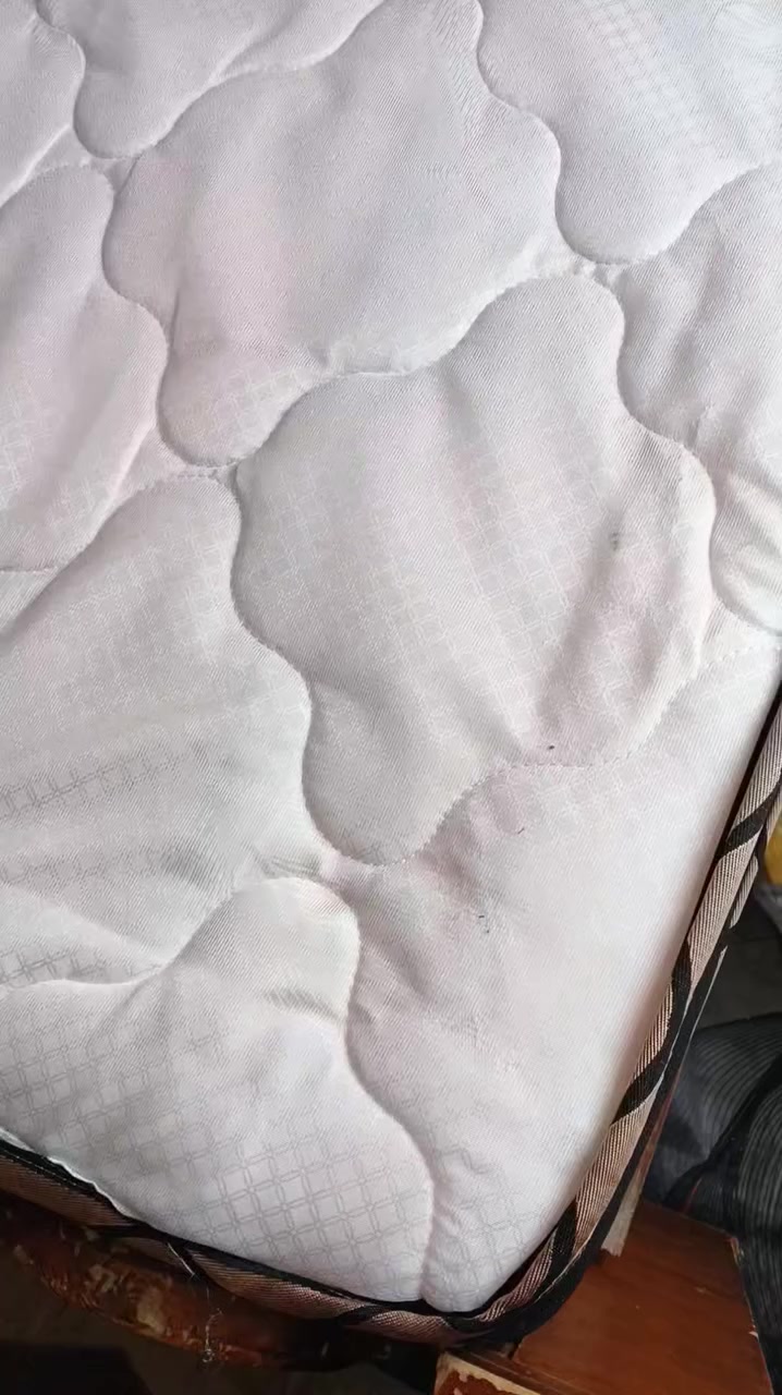 دوشك للبيع كلش نضيف أمانه الله جديد استعمال فقط 4 ايام شراي خاص مكاني بابل .


**إذا كنت صاحب هذا الإعلان وتريد حذفه لأي سبب، رجاءا أرسل رسالة إلى الدعم الفني**