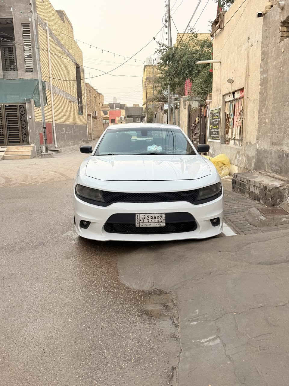 السلام عليكم جارجر 2015بدون ارباك مصبوغ لجاملغ والباب لسدر ولباب لخلفي مبدل بلادي وربع بالجاملغ لخلفي جهت لسدر 
بيع او مراوس باوبامه حديثه لون ابيض اصل اتصال ع رقم
*********** ع الوات ساب او ع الخط
