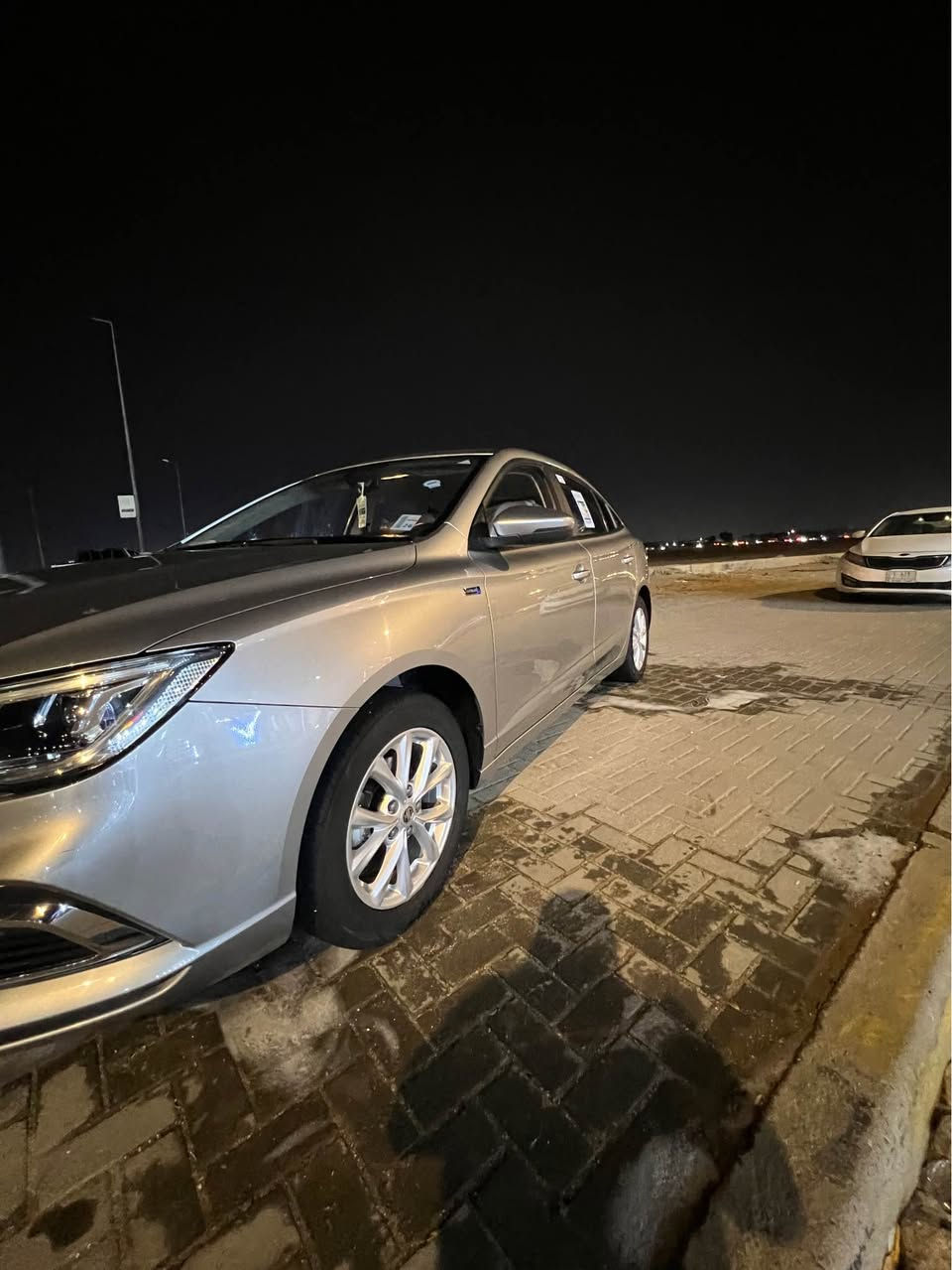 ام جي 5 مديل 2024 سياره اخت الزيرو ماشيا (42) سياره جديده بمعنا كلمه كفاله من كلشي  مكينه تبريد  حداديه سياره بحالت الوكاله حره تحويل سعر 105 مجال قليل  رقمي *********** شراي يتصل البصرة, العراق
