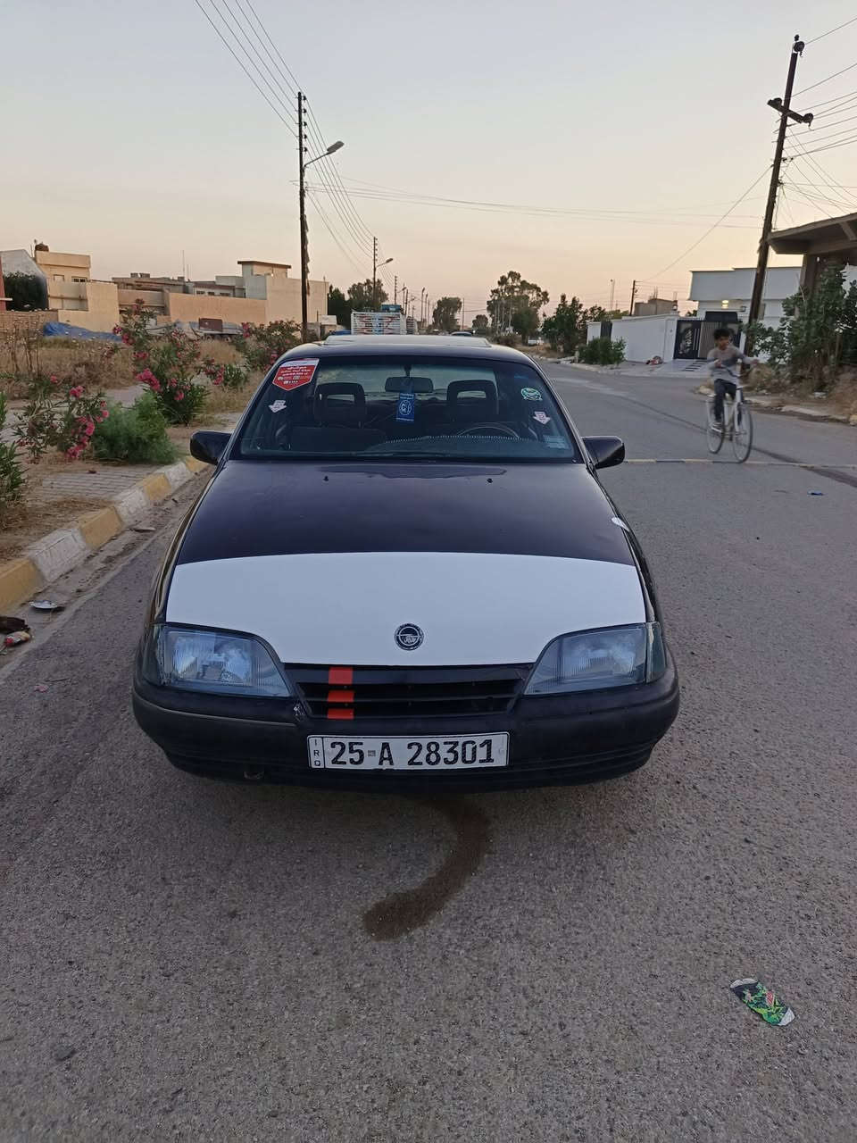 السلام عليكم اوميكه للبيع ومراوس السنويه مشروع وطني رقم دولي هزه جديده دفتربانزين بيها كير محرك صدر اكسن شرط كهربائياة كلها تشتغل تخم تايرات جدد اسلايت صبغ جماليه فقط (السعر28)تحويل وكاله بكيفك((***********))
