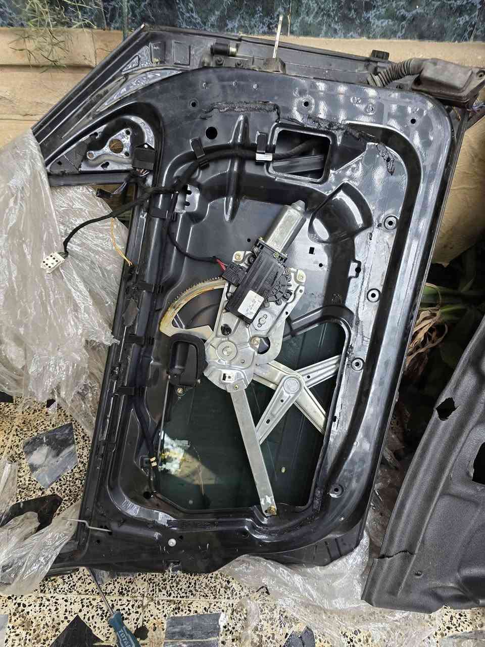 سلام عليكم
زوج ابواب امامي e36
مقفلت شنو تحتاج منهم موجود تفليش 
مكاين جام 
ضفيره باب 
جام  
فراشات 
سكك جام 
ربل داير جام 
مطريات خارجيات وداخليات الي تصير عل طول باب 
نرمايد 
يدات 
كنون باب 
قفل باب 
اي قطع بل باب موجوده انشاء الله 
موصل 
متوفر توصيل جميع المحافضات 
*********** اتصال واتس اب 
*********** واتس اب
