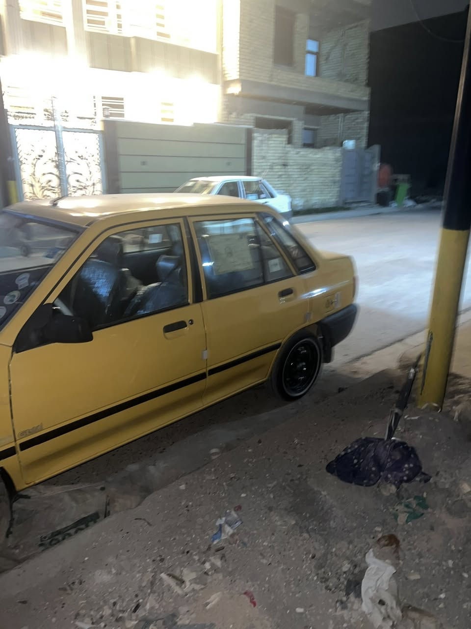 سلام عليكم سيبه للبيع موديل ٢٠١٠سنويه مجدده شواصي انظاف مكينه وگير وحداديه مكفوله  سعر٢٧بيه مجال حگ جايه مكان بغداد رقم ***********
