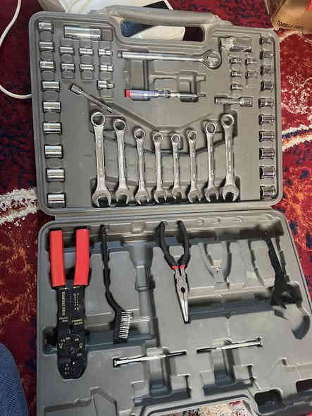 سلام عليكم غراض للبيع كلمن وسعره المكان التنومه الصالحيه ***********
