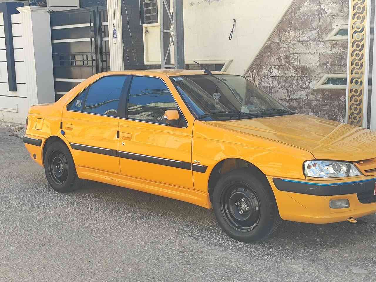 السلام عليكم بيجو بارص موديل 24 للبيع حره وبسمي مداور ثاني يوم مبدل بيها جاملغ وبنيد فقط والباقي كفاله مكينه كير حداديه تبريد تخم تاير السعر 67 وبيه مجال للشراي مكاني كربلاء الحر الاستفسار خاص او اتصل ***********
