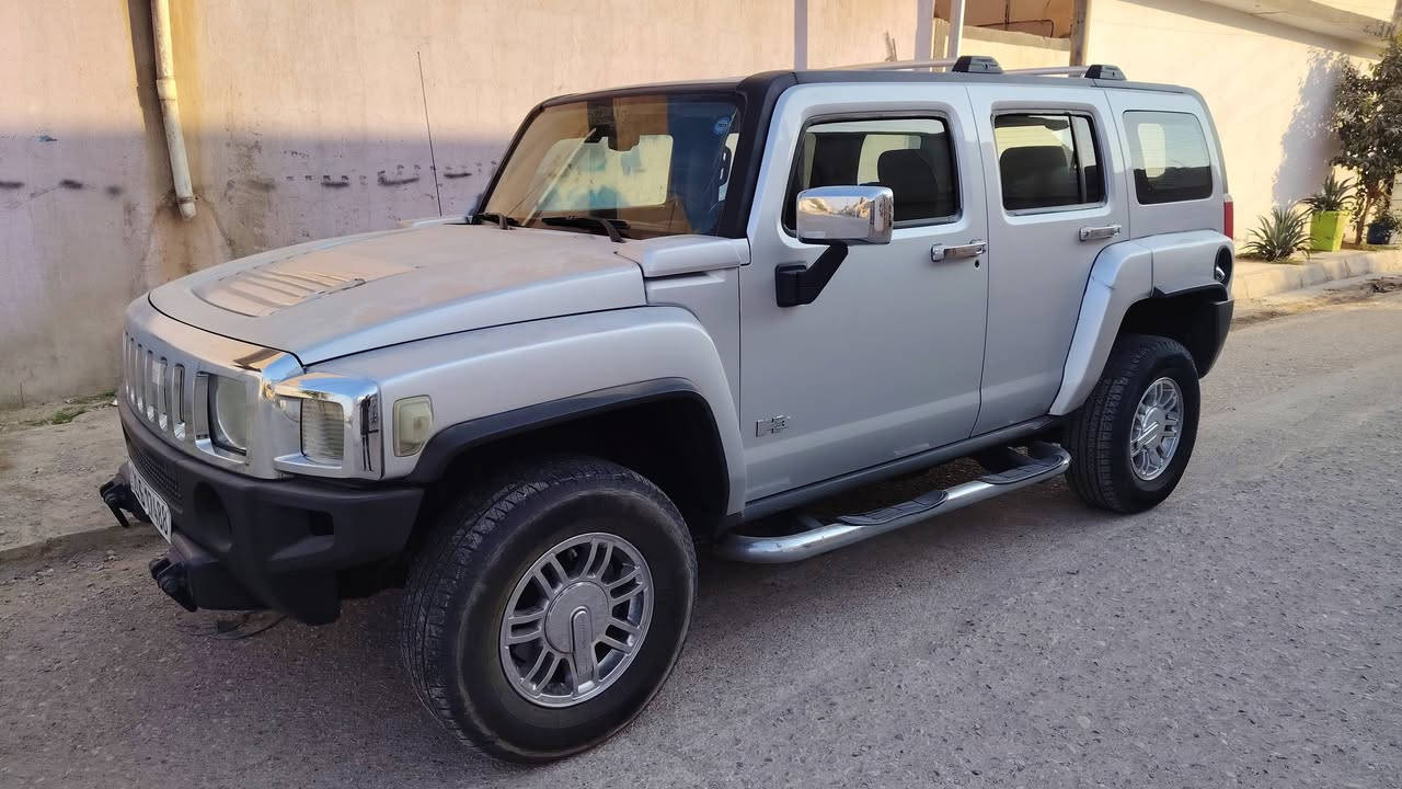 سلام عليكم عندي سياره همر البيع موديل ٢٠٠٧ محرك ٣٧٠٠ شرت محرك كير فور ويل شخال انتيك شرت سياره فول بس مو سليت امبي فاير بيلده كوشنات جلده يتر كولا يشتوخول سياره بسمي رقم جديد وارد خليجي سوية كونترول بيلاد شريك رقم *********** كورك *********** سعر دفتره يعني ١٠٠ ورقه
