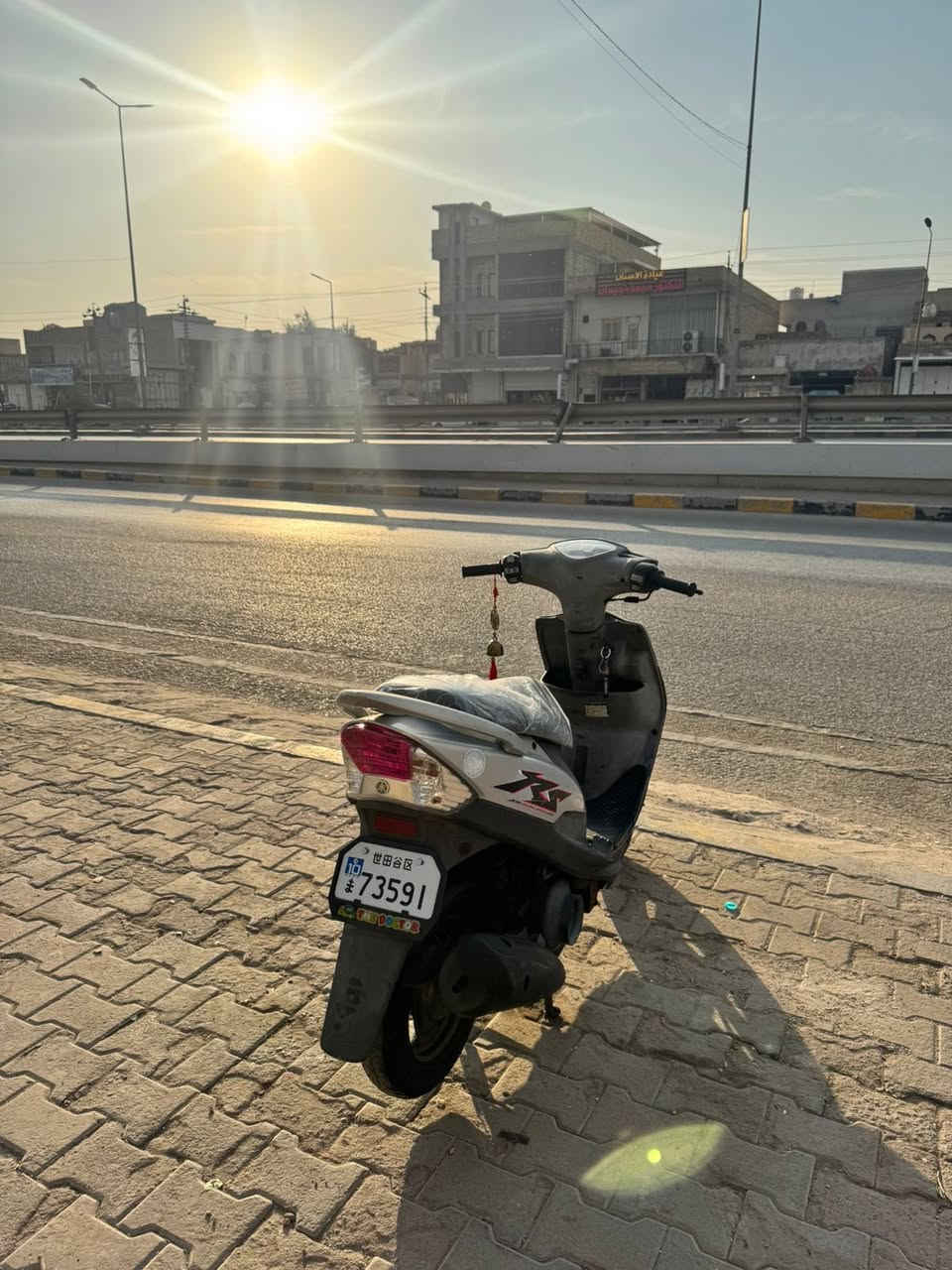 سلام عليكم دراجه للبيع مكفوله كفاله عامه منتاير لتاير برغي ما مفتوح منها صالها شهر من طالعه من الوكيل دراجه نضافه فول تخبل الدراجه بلعافيه الياخذها ما ناقصها شي نكره سلف +هندر الدراجه
العنوان :ميسان  
السعر : مليون وبيها مجال 
الاستفسار :***********
بيها تزويد خارجي 

1صالنصه صحميه
2قبق فلاوين
3 قبق عنبار
4 قاعدتها رقم 
5تجوه اصليه ما مطروقه
6تخم اوياله 
7تخم تاير جلاتين الاصلي شرط 
8 استان صفح
9 عضمة شاصي 
ملاحضه :غراضها البلاديه كلها موجوده شلع
