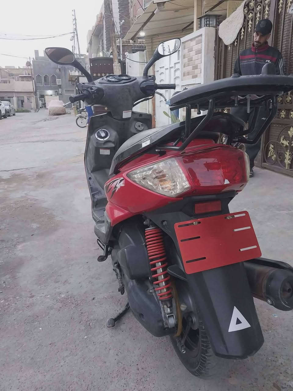 للبيع مكفوله كفاله عامه سعر مليون قفلهه مكان مدينه الصدر متواجد واتساب ***********
