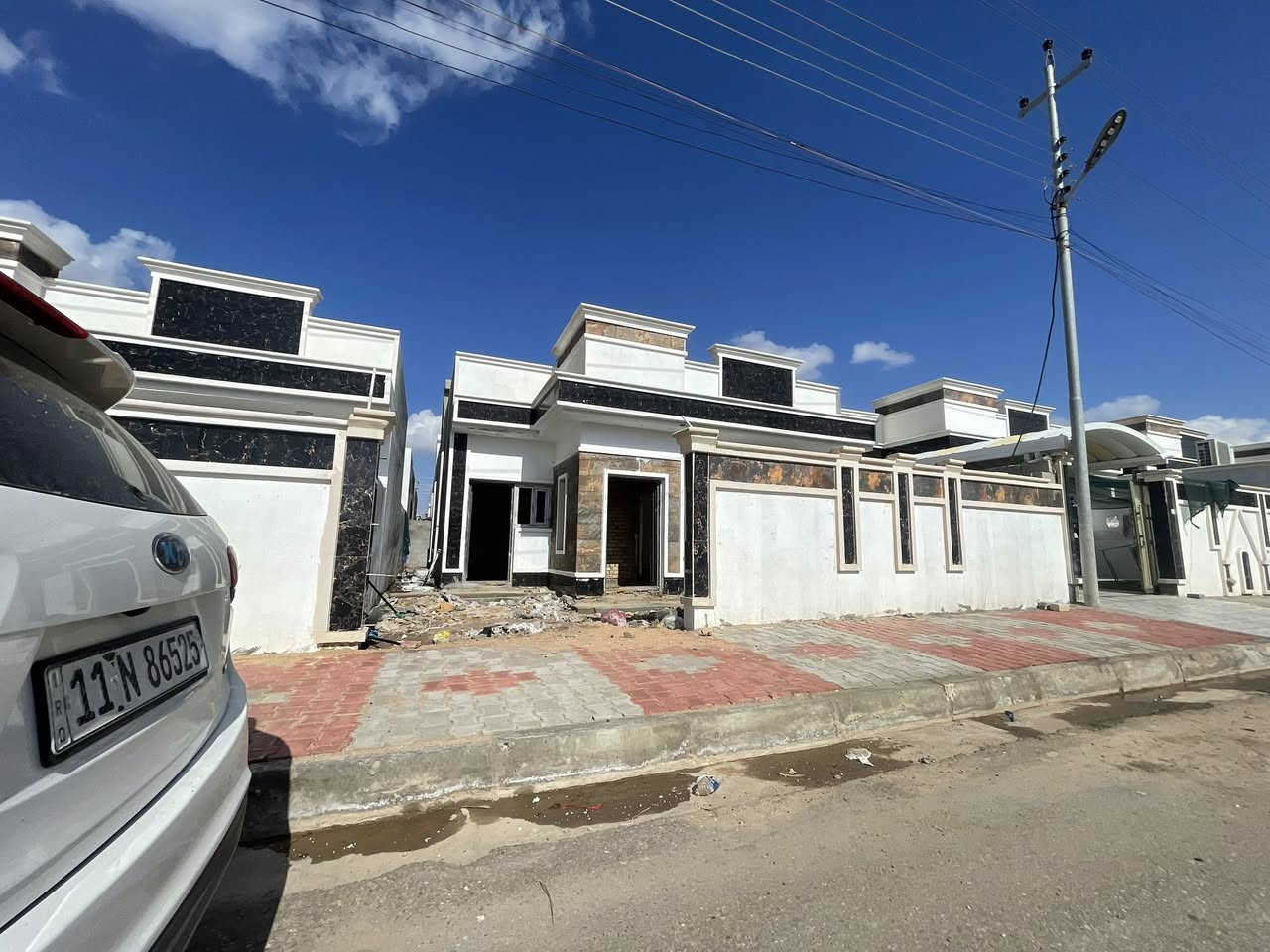 بيت مجمع اليرموك ٦كيلو خلف القياده ٢٥مقدمه
٢٠٠م طابق واحد شارع ٢٠   ومقابل شارع ١٥ البيت غرفتين و صالة و مطبخ وستقبال وصحيات عدد٢وكراج سياره وحديقه 

سعره الكلي ١٥٠

٢٥الصاحب البيت 

١٢٥علمصرف العقاري تسديد ٦٥٠الف بلشهر تسديد يدوي 

مكتب كريم العبيدي 

***********
