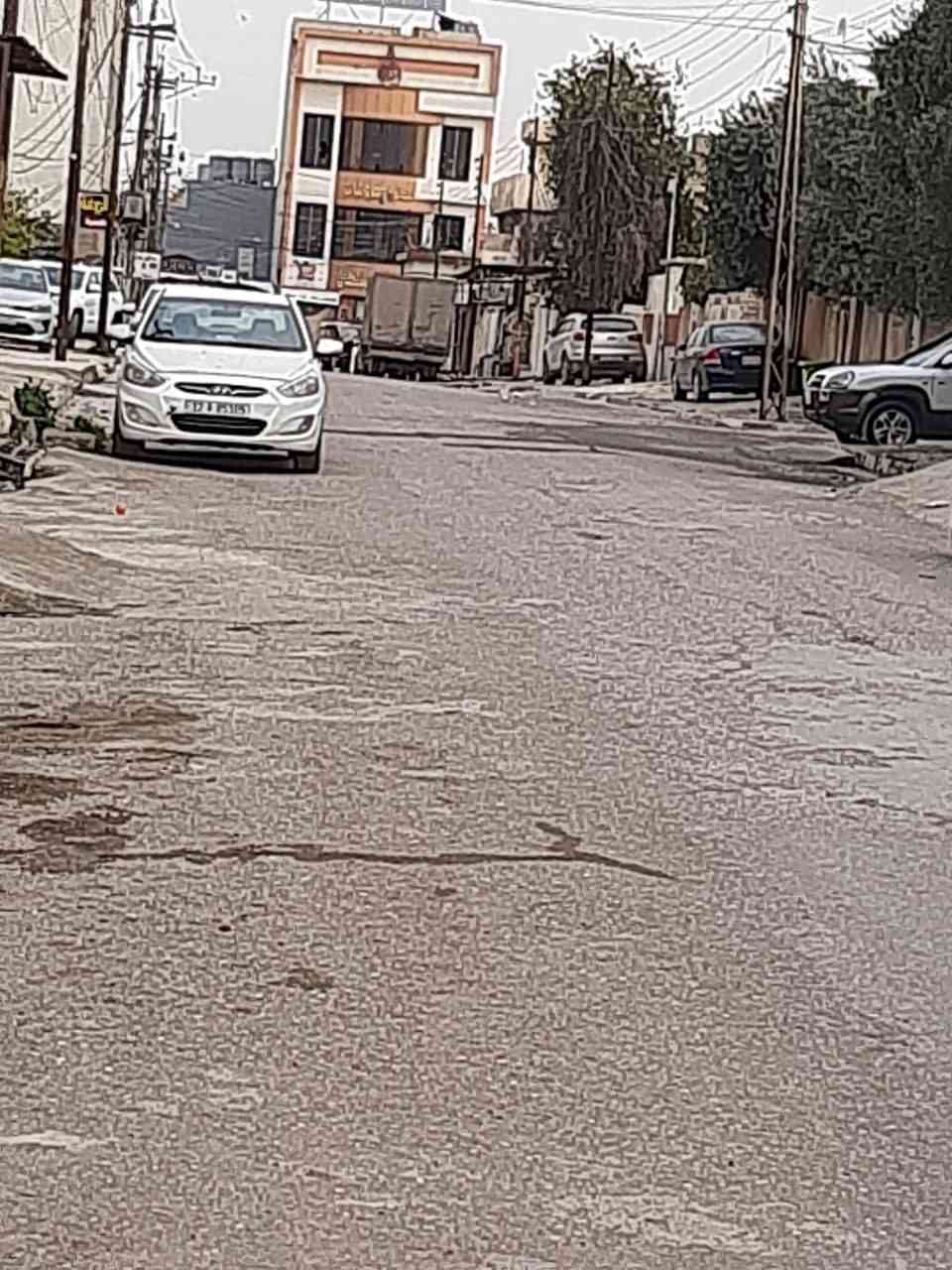 من قلب حي الميثاق 🛑 🛑 🛑 🛑 🛑 🛑 
دار للبيع مساحة 200 متر 
طابقين 🫸 👉 👉 👉 👉 👉 
بناء نضيف 
بحساب ارض 
موقع مميز جدا يبعد 100 متر عن السوق 
سند ملك صرف 
شرط التحويل 
للاتصال والاستفسار ***********
***********
