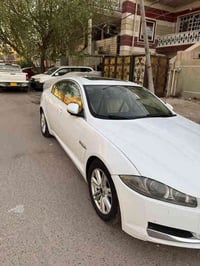 جاكور خليجي موديل 2014 الرقم سليمانيه 4 سلندر محرك 2000 فئه xf فول موا...