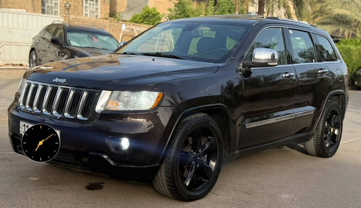 جيب كراند شيروكي أوفرلاند Jeep Grand Cherokee Overland. 
موديل 2011 محرك هيمي 5700 رقم بغداد بأسمي هزه وسنويه ورقم كلها جديده
سياره مبرمجها عالبانزين العادي
فول مواصفات
بصمة تشغيل بصمة ابواب صندوك كهرباء فتحة سقف سلايت كشنات جلد قرميدي اني مغلفها اسود كشنات وكهرباء وخزن كرسي وبجم زنون تبريد بالكشنات ستيرن هيتر تحكمات ستيرن وضعيات قياده شاشه كاميرا والخ
سياره بيها قطع صبغ ابيعلك حزام بدون ضربات  بدون شاصي بدون دواخل مطخطخه ومصبوغه اقل الحزام  ...السياره بدون اي دواخل
وصور حادث امريكا بالمنشور

محرك مكفول ادامه كامله وكير مكفول صدر امامي خلفي جديد سياره نظيفه شلعتها ترايها يخبل

 سعر 133 ورقه 

 
العنده مراوس خلي يدزلي ع خاص او واتس اب 

بغداد الكرخ العامريه
للاستسفار اتصل او واتس اب
***********
