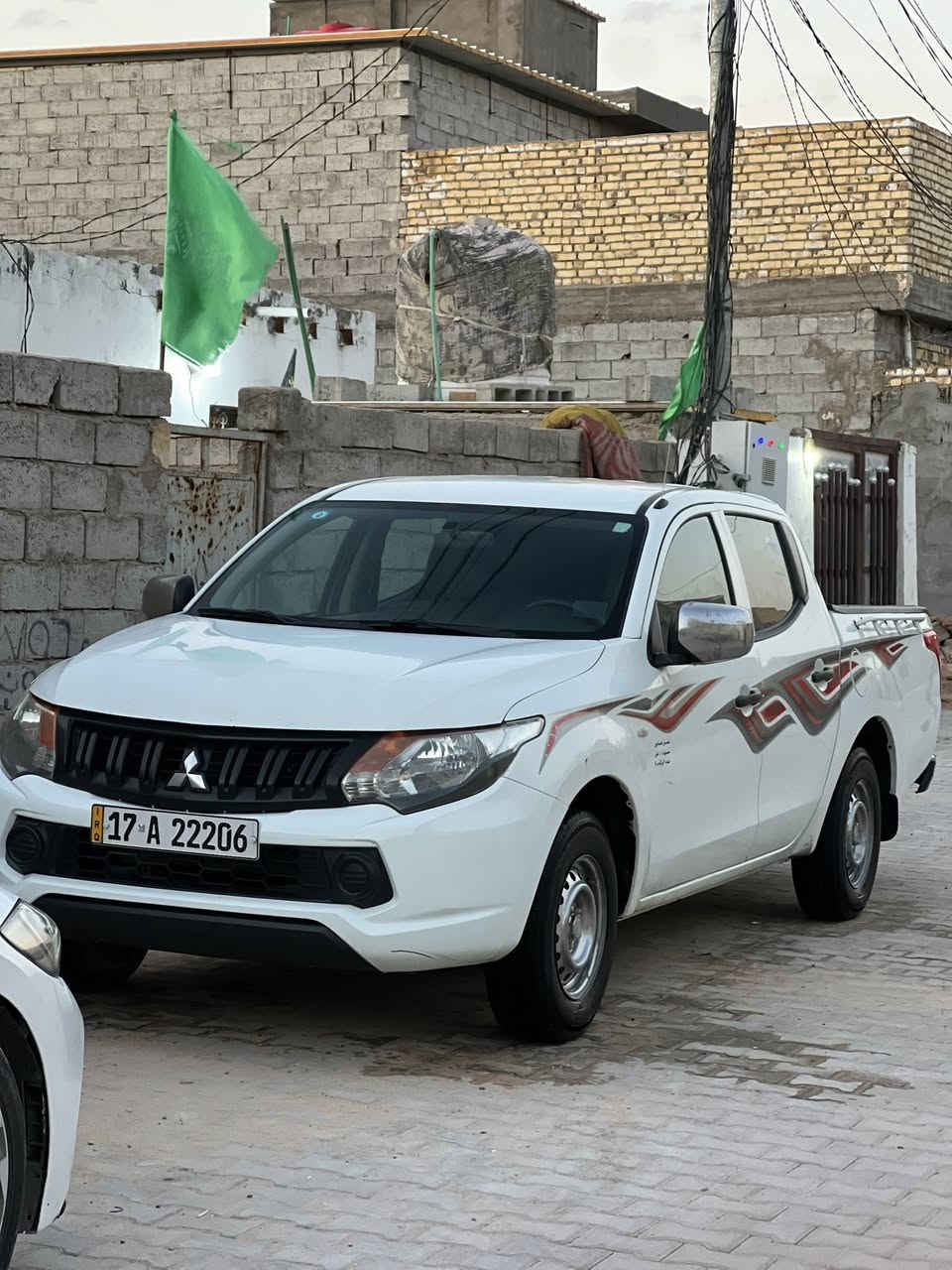 السلام عليكم 
بيكم مسيبوشي L200
موديل 2017
سنويه ل27 
رقم مثنى 
مكاني النجف 
سونار مرفق وي صور 
السعر 128 بيه مجال
رقم ***********
