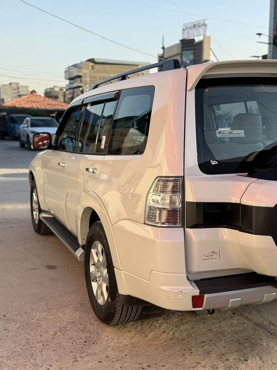 للبيع باجيرو موديل 2015 حبتور مكفوله من الصبغ و التبديل ماشيه 81 حقيقي وقابل للزيارة بسمي السيارة تفاصيل اكثر *********** مكان السيارة بغداد الغدير او زيونه
