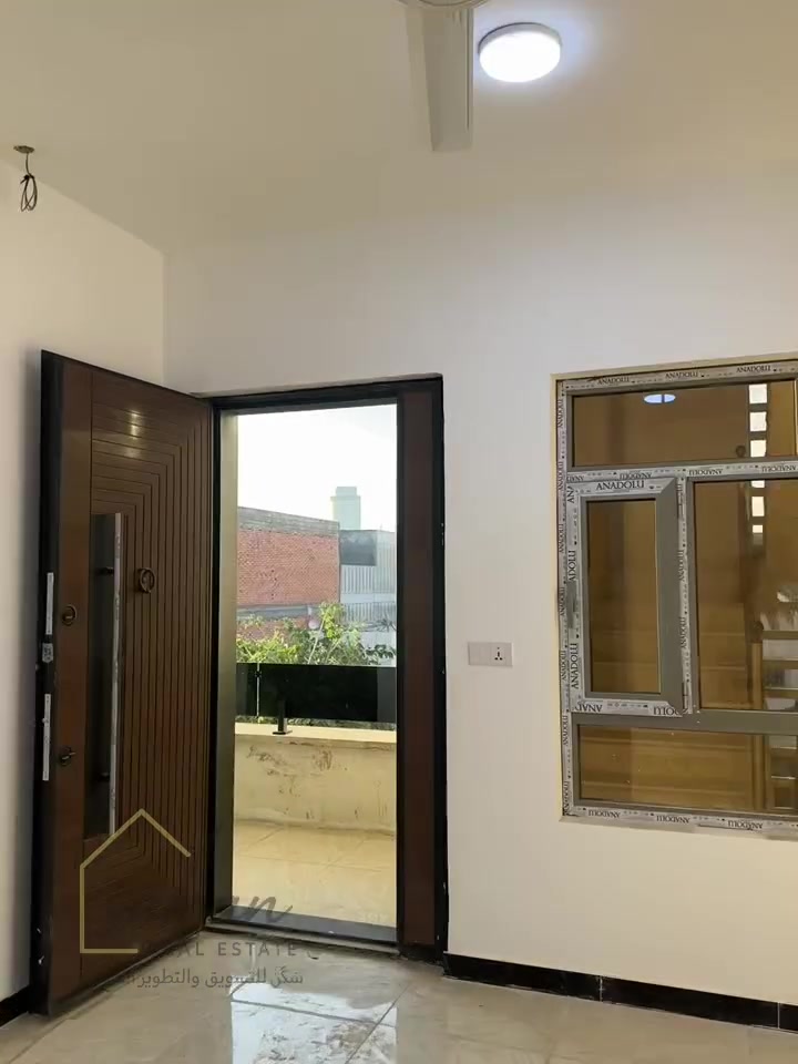 ✨ سكن عائلي هادئ بمنطقة من أرقى مناطق بغداد
🏡 شقة للإيجار في الحارثية
✨ بناء حديث 2025
🛏️ غرفتا نوم مريحتان
🛋️ صالة واسعة
⚡ كهرباء خصخصة 24 ساعة
📍 موقع مميز قريب من جميع الخدمات
🌳 أجواء هادئة ومناسبة للعوائل

اختيار مثالي لمن يبحث عن الراحة والهدوء والسكن الراقي.

📩 للاستفسار ***********
