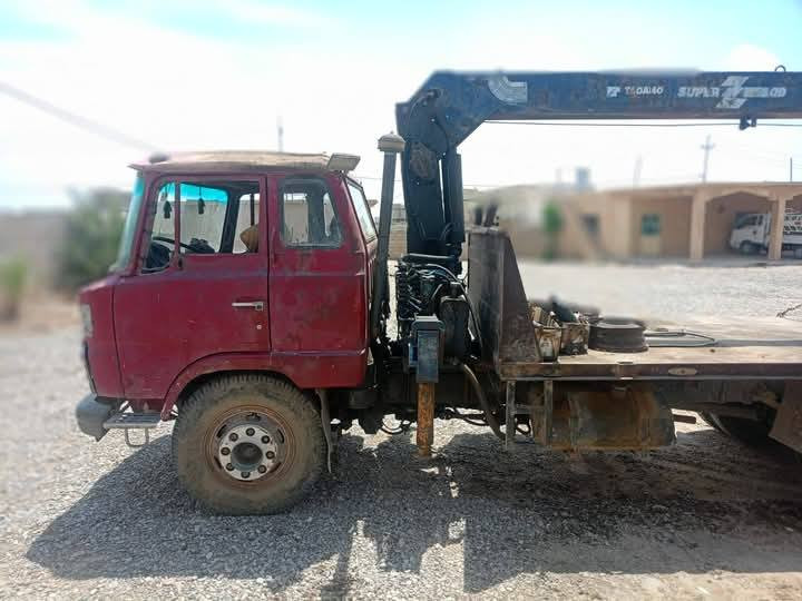 كرين هينو للبيع موديل 91 سنويه لل 2028 حصه گاز 200 لتر جهاز سلايتين يونك حبل محرك بيه تبخير السعر 80 الاتصال عله هذا الرقم ***********
