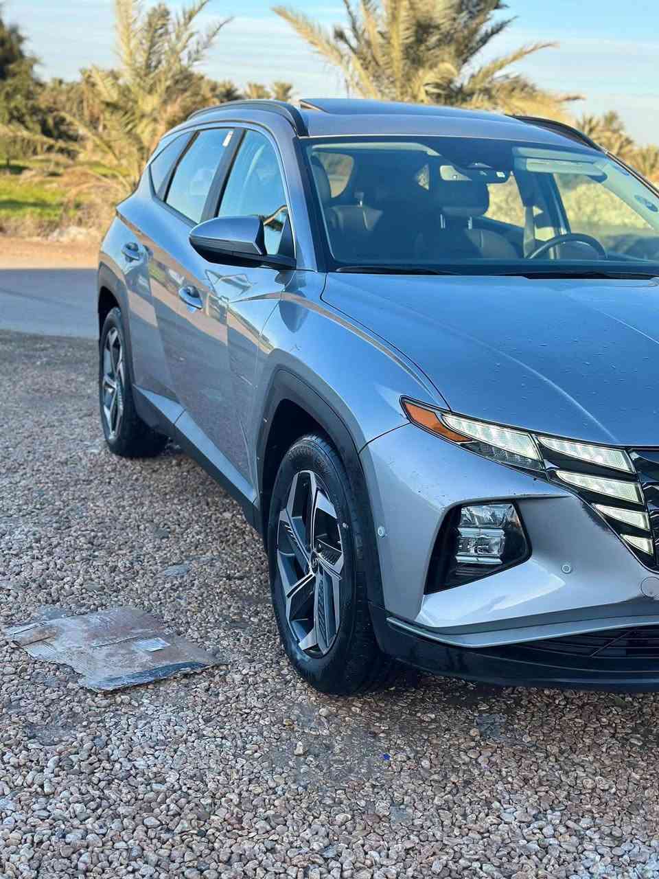 توسان 23 للبيع او مراوس  كلين بدون قطره صبغ أيرباكات كلها سليمه بيها شبر بارد فقط للاستفسار خاص او واتساب ***********
